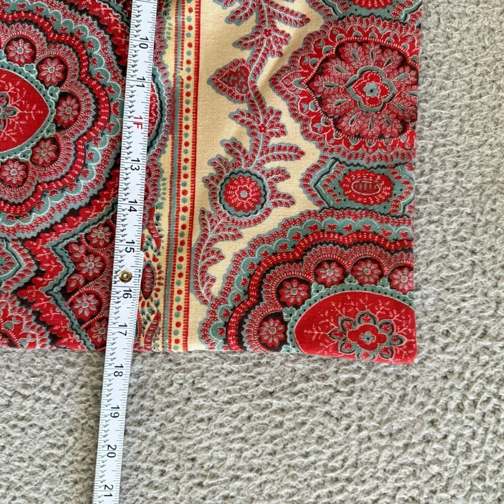Pottery Barn Medallion Moroccan Pillow Covers Set 2 Red Cream Cotton Linen 18x18